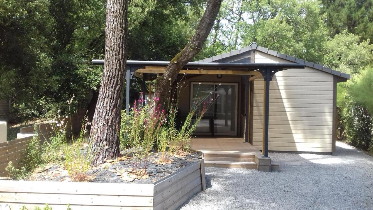 Hotel Le Domaine Des Pins Saint-Hilaire-de-Riez Exterior foto